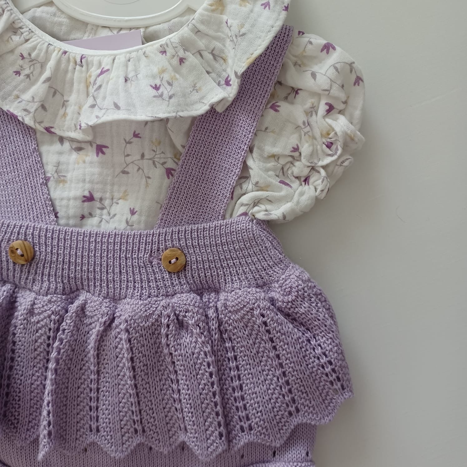 Conjunto de fofo florido