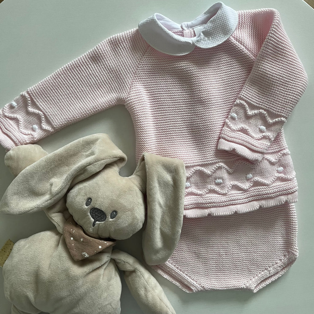 Conjunto de tapa fraldas e camisola