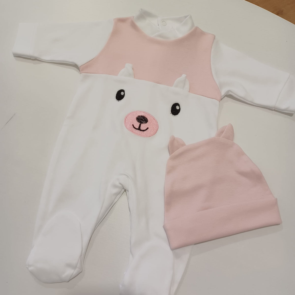 Conjunto babygrow e gorro do ursinho