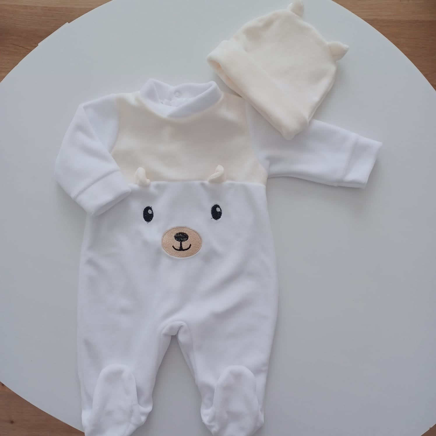Conjunto babygrow e gorro do ursinho