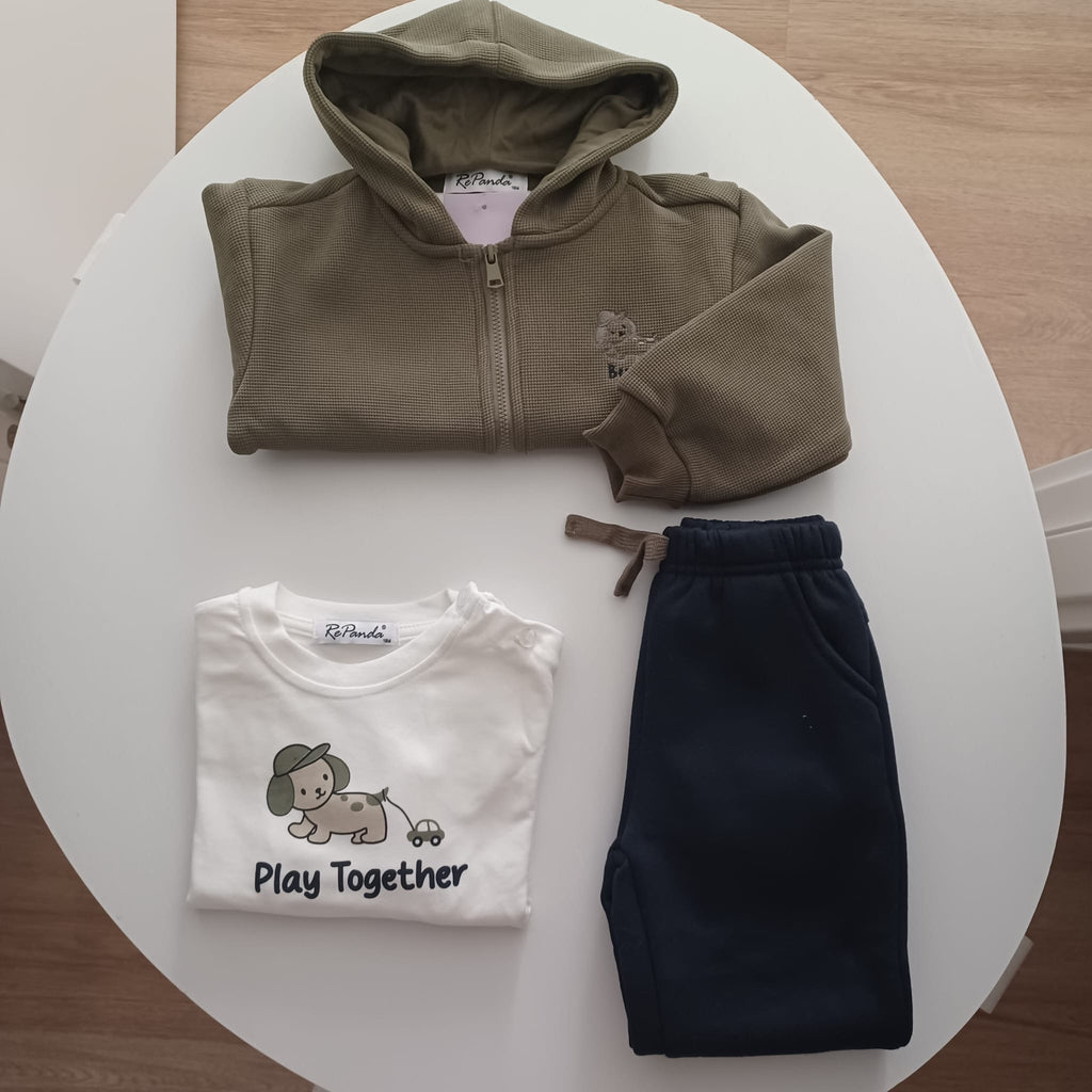 Conjunto play together