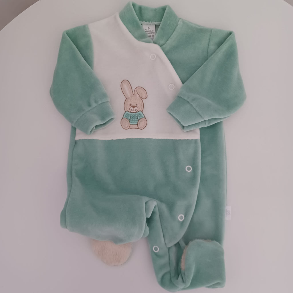 Babygrow do coelhinho de pêlo