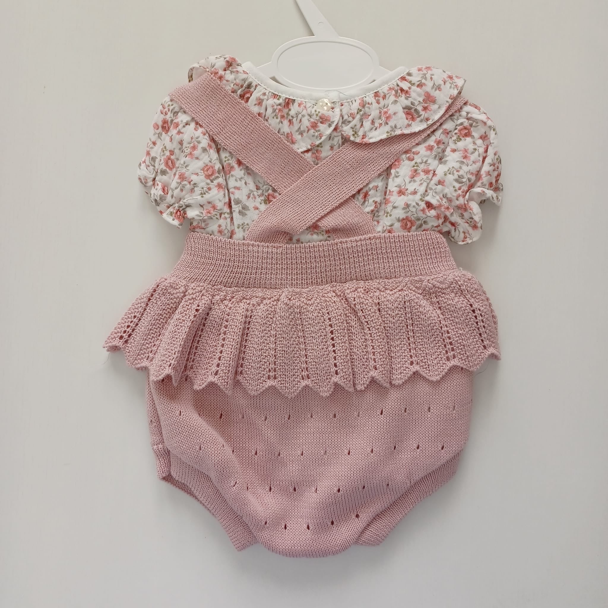 Conjunto de fofo florido