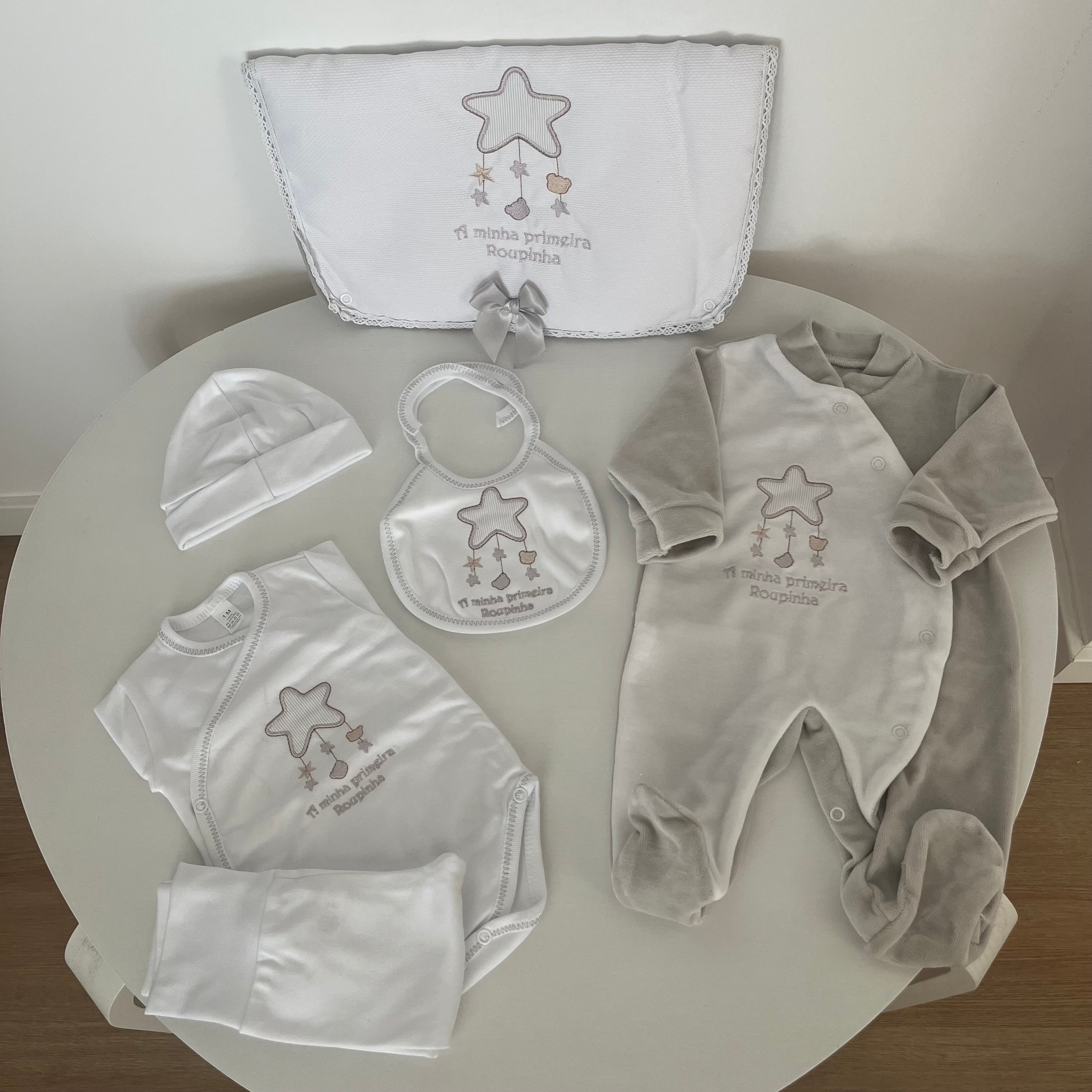 Conjunto “A minha primeira roupinha” - coleção caça sonhos